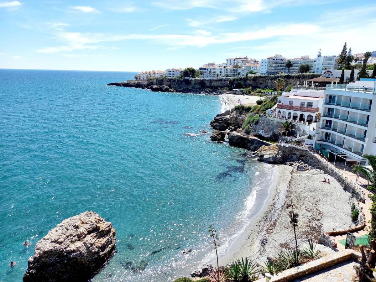 Villa Las Tres J Malaga Exterior photo